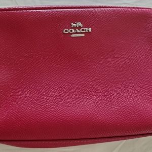NWT Coach cosmetic/small purse bag